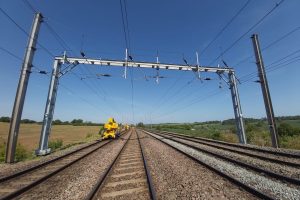 railway-electrification-midland-main-line-300x200.jpg