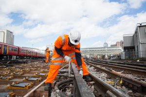 Wessex points renewal at London Waterloo